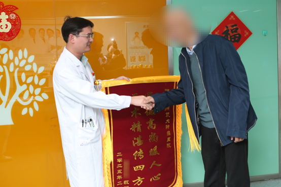 qinb15_836191.png