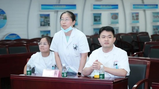 qinb21_632383.jpg