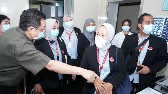 qinb26_551413.jpg